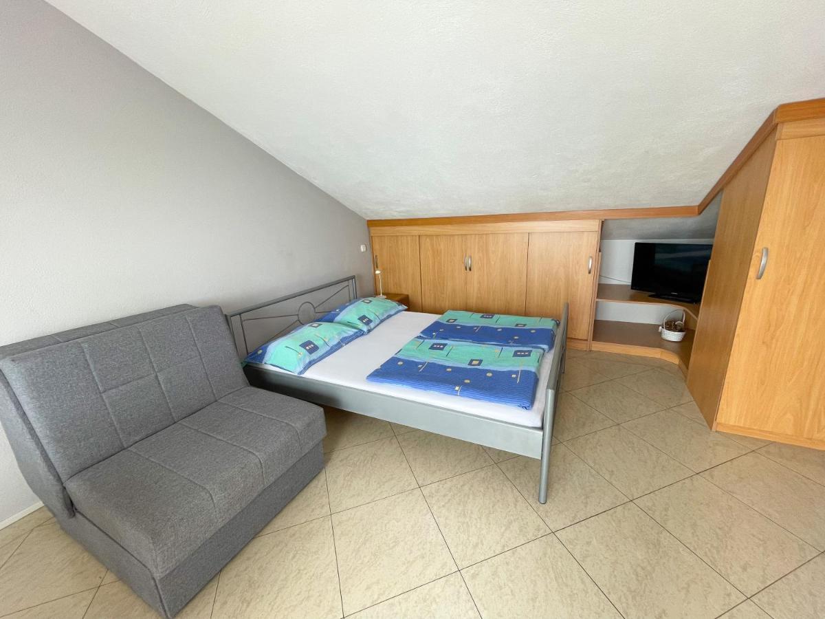 Apartmani Toni Dramalj Exterior foto