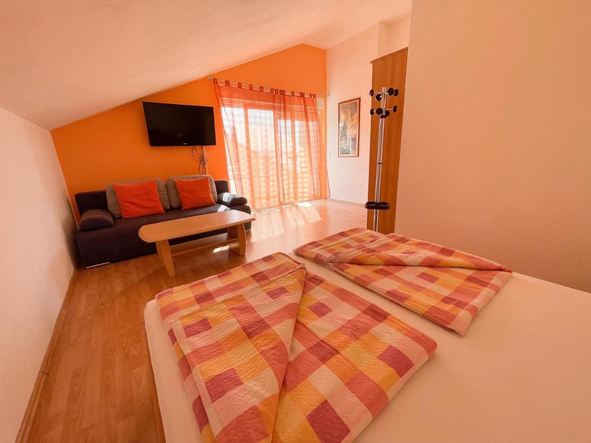 Apartmani Toni Dramalj Exterior foto